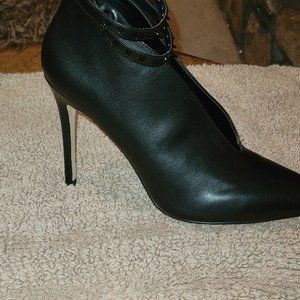 Sexy Little Bootie